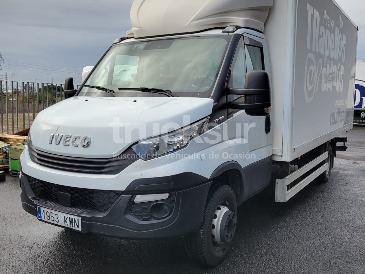IVECO 72C18 P/E - Kravas automašīna ar slēgto virsbūvi: foto 2 IVECO 72C18 P/E - Kravas automašīna ar slēgto virsbūvi: foto 2