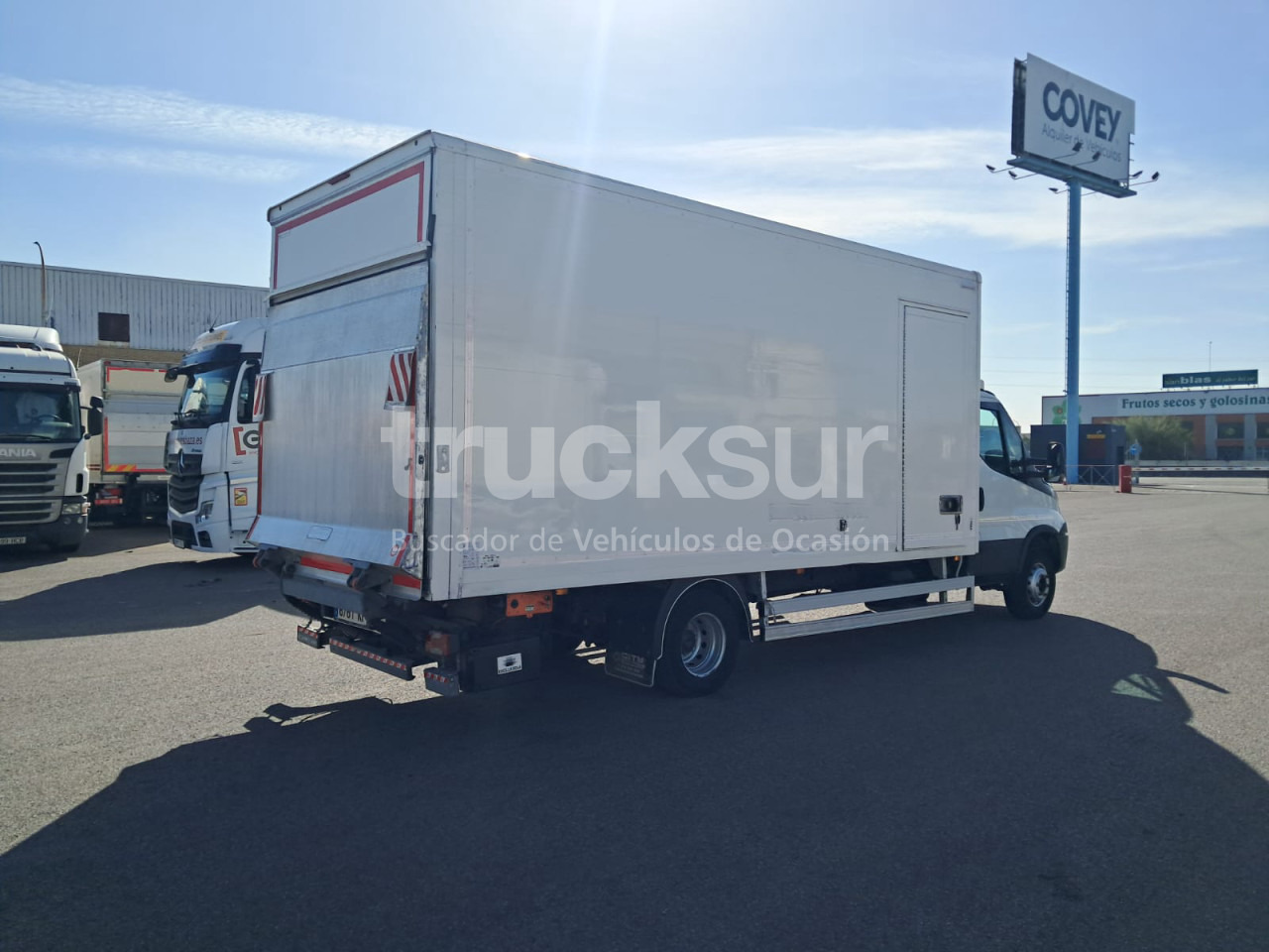 IVECO 72C18 P/E - Kravas automašīna ar slēgto virsbūvi: foto 3 IVECO 72C18 P/E - Kravas automašīna ar slēgto virsbūvi: foto 3
