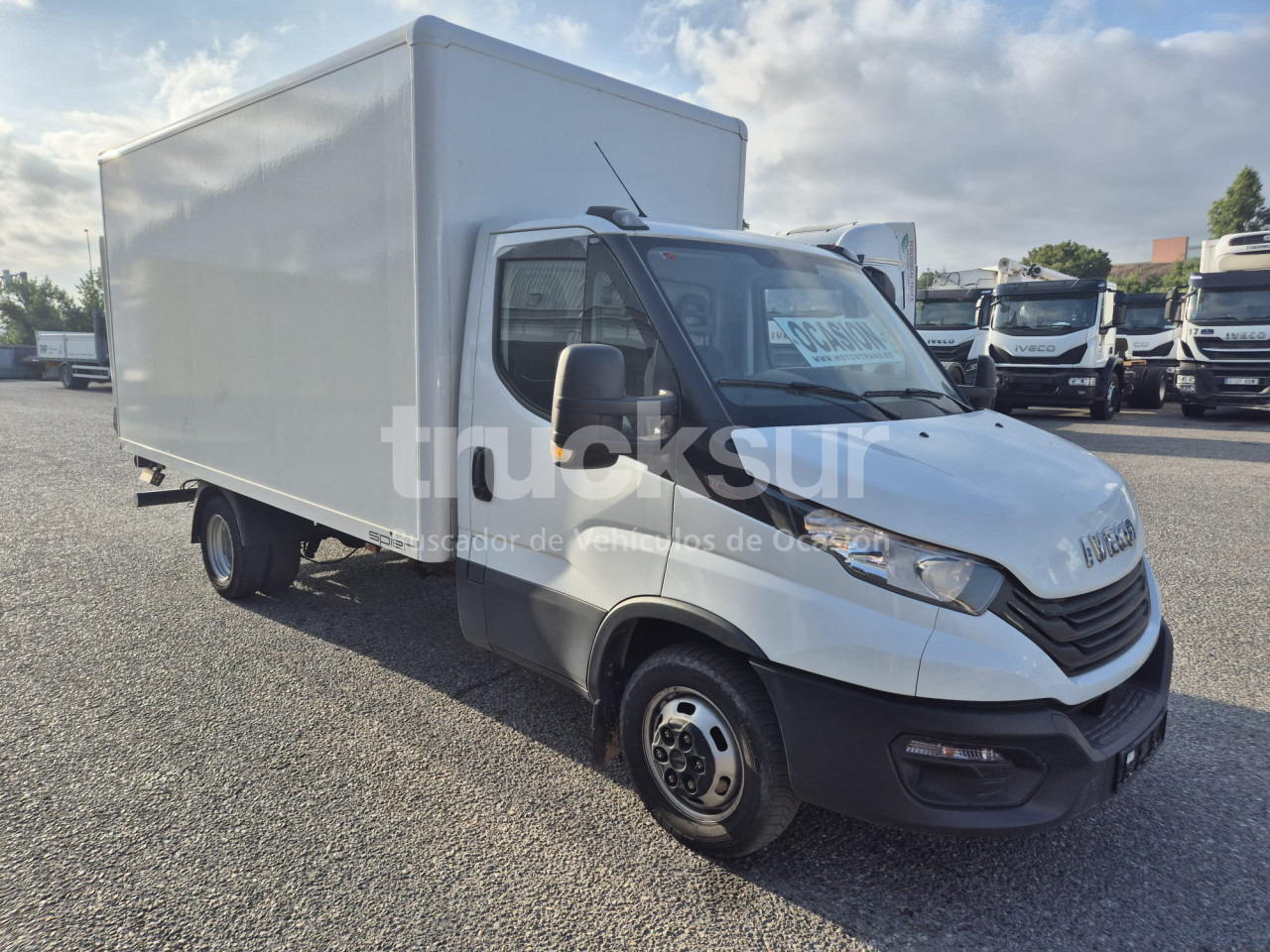 IVECO DAILY 35C16H - Furgons ar slēgtā virsbūve: foto 2 IVECO DAILY 35C16H - Furgons ar slēgtā virsbūve: foto 2