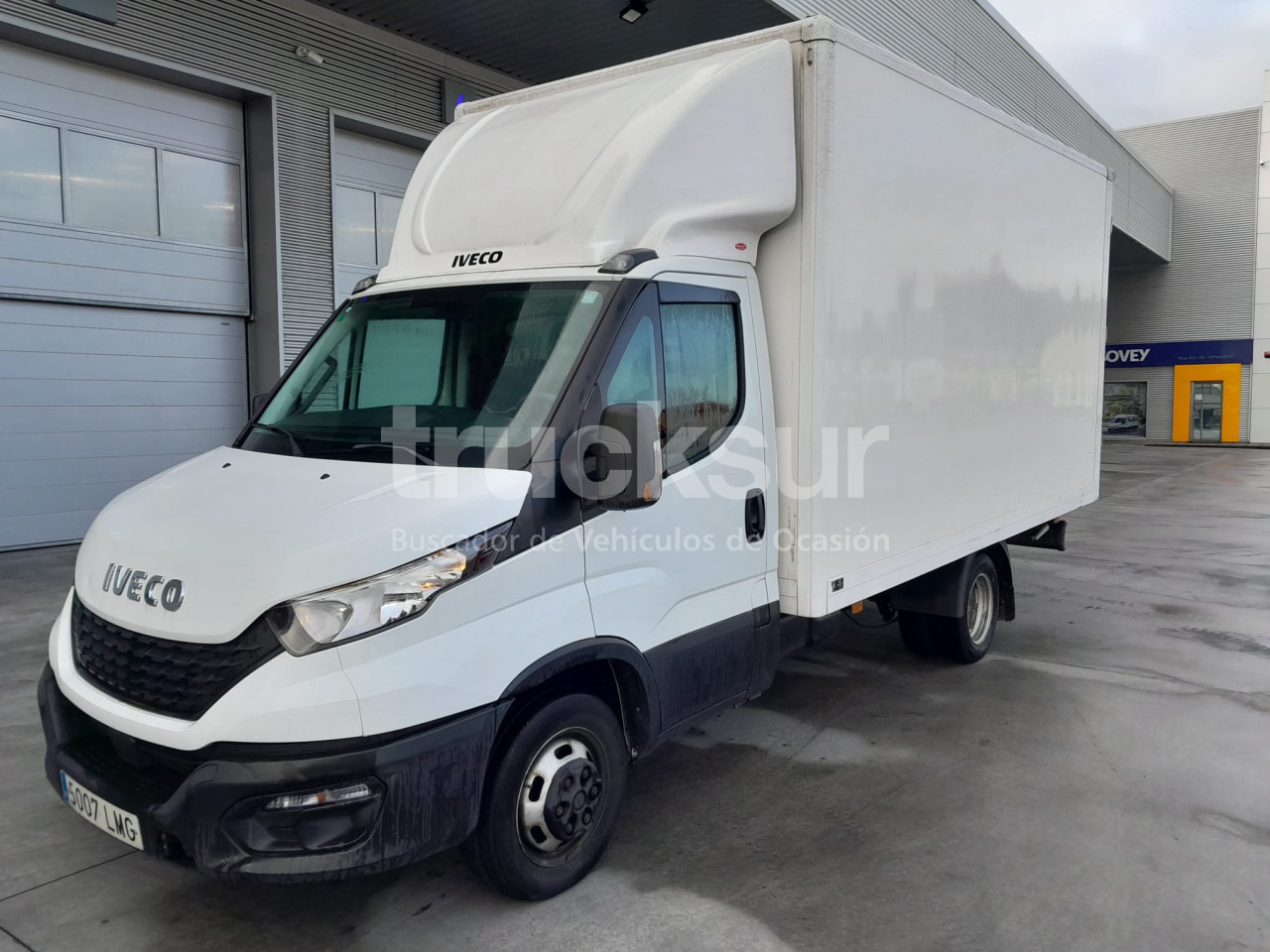 IVECO DAILY 35C16H - Furgons ar slēgtā virsbūve: foto 1 IVECO DAILY 35C16H - Furgons ar slēgtā virsbūve: foto 1