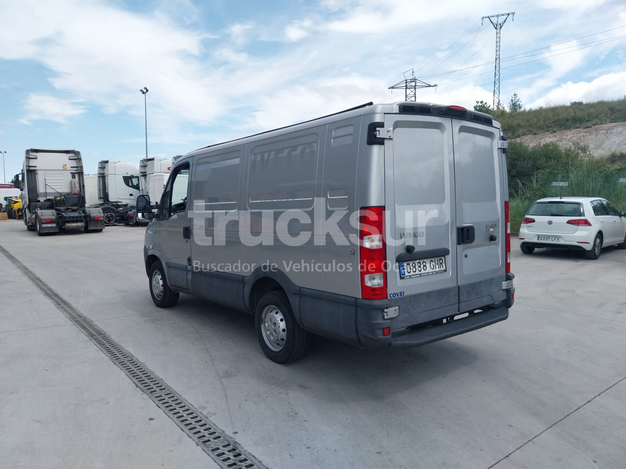 IVECO DAILY 35S12 7M3 - Furgons ar slēgtā virsbūve: foto 5 IVECO DAILY 35S12 7M3 - Furgons ar slēgtā virsbūve: foto 5