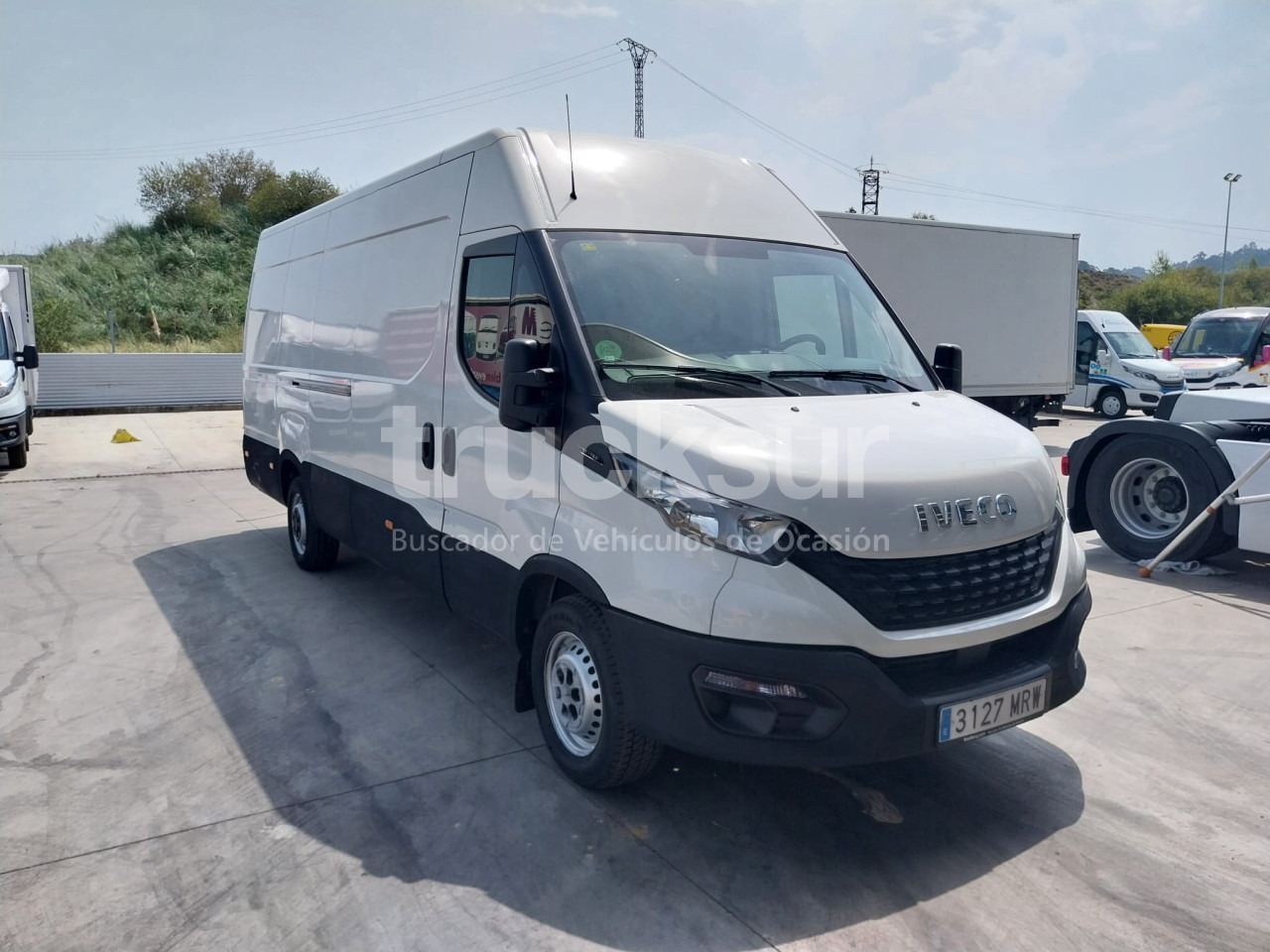 IVECO DAILY 35S16 16M3 - Furgons ar slēgtā virsbūve: foto 2 IVECO DAILY 35S16 16M3 - Furgons ar slēgtā virsbūve: foto 2