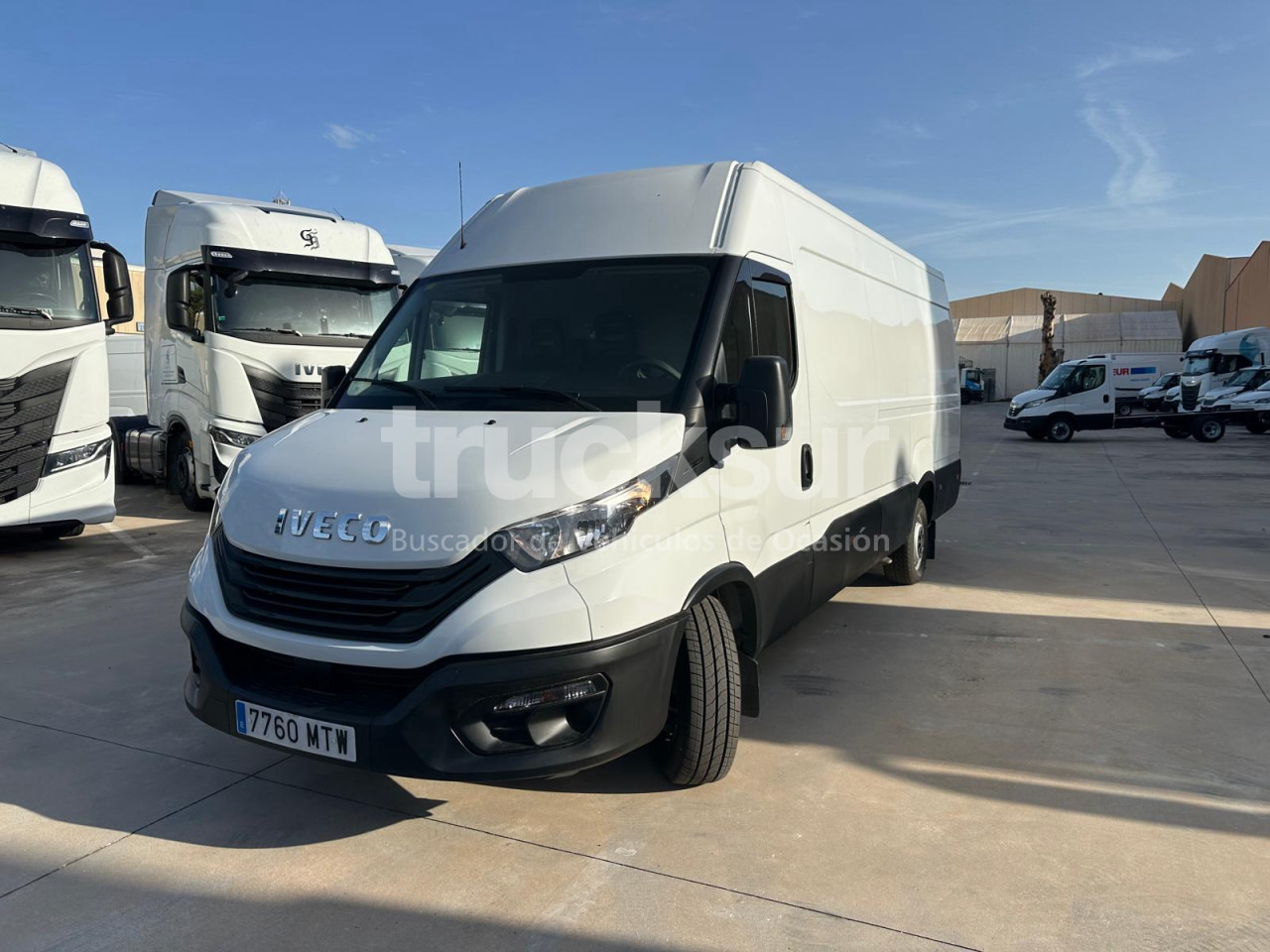 IVECO DAILY 35S16 F 16M3 - Furgons ar slēgtā virsbūve: foto 1 IVECO DAILY 35S16 F 16M3 - Furgons ar slēgtā virsbūve: foto 1