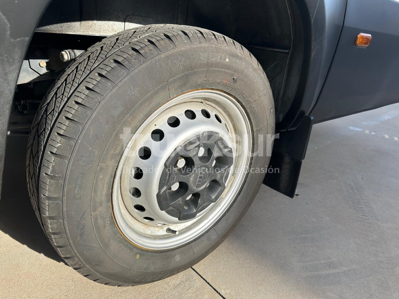Furgons ar slēgtā virsbūve IVECO DAILY 35S16 F 16M3: foto 11
