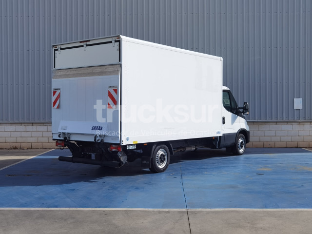 IVECO DAILY 35S16H - Furgons ar slēgtā virsbūve: foto 3 IVECO DAILY 35S16H - Furgons ar slēgtā virsbūve: foto 3