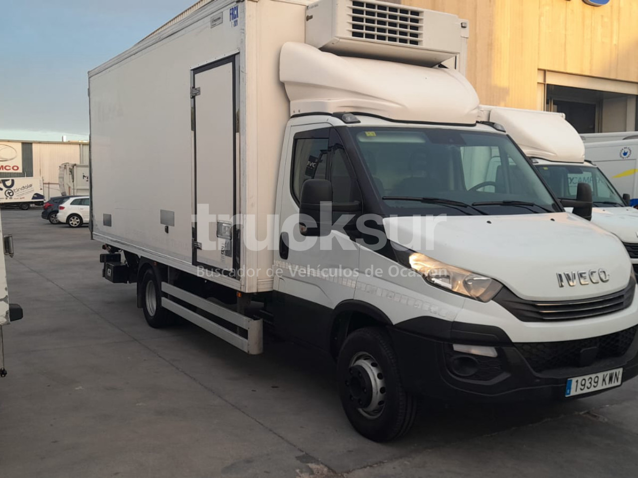 IVECO DAILY 72C18 FRC-X P/E - Kravas automašīna ar slēgto virsbūvi: foto 2 IVECO DAILY 72C18 FRC-X P/E - Kravas automašīna ar slēgto virsbūvi: foto 2