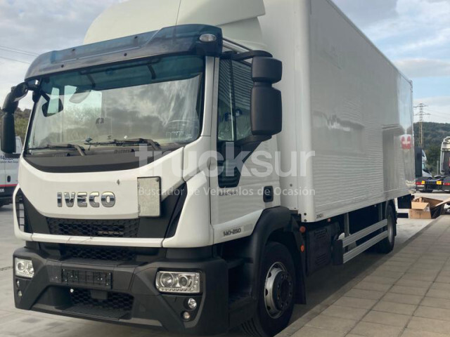 IVECO EUROCARGO 140E25 - Kravas automašīna ar slēgto virsbūvi: foto 2 IVECO EUROCARGO 140E25 - Kravas automašīna ar slēgto virsbūvi: foto 2