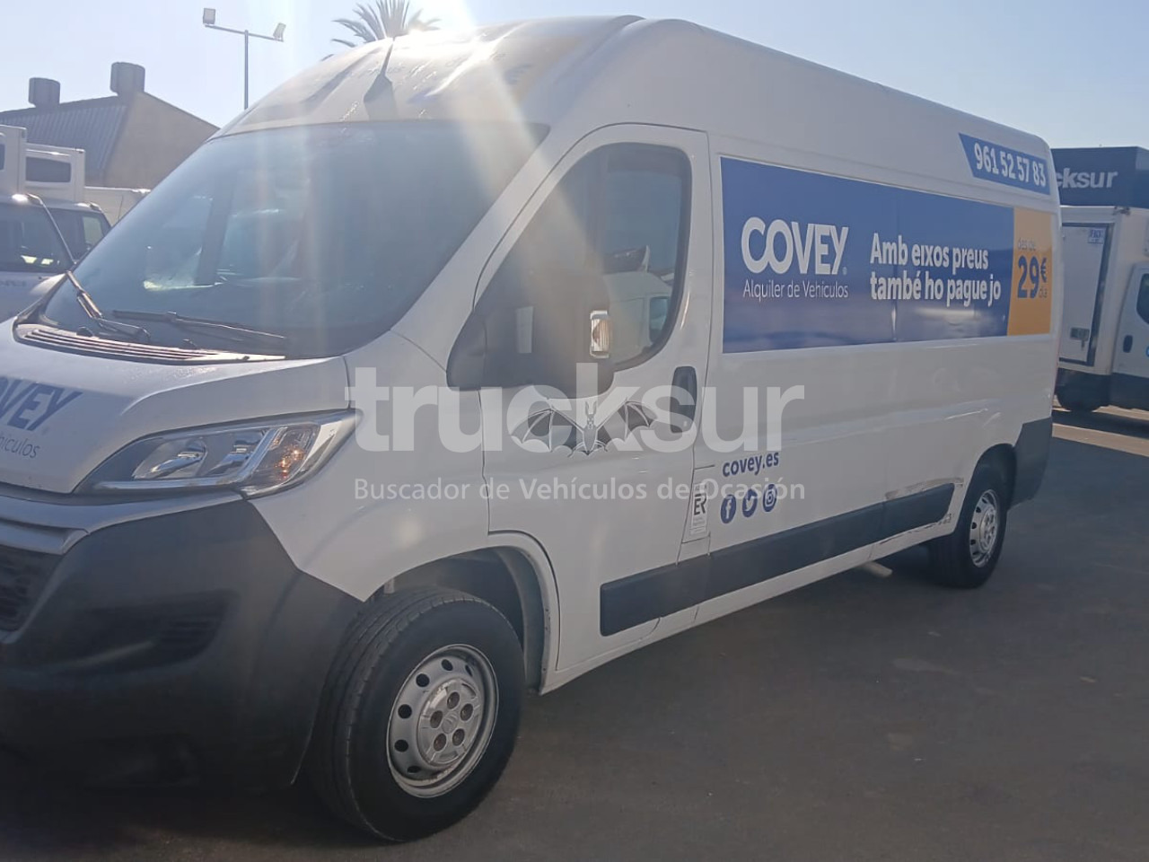 IVECO JUMPER 120.35 - Furgons ar slēgtā virsbūve: foto 2 IVECO JUMPER 120.35 - Furgons ar slēgtā virsbūve: foto 2