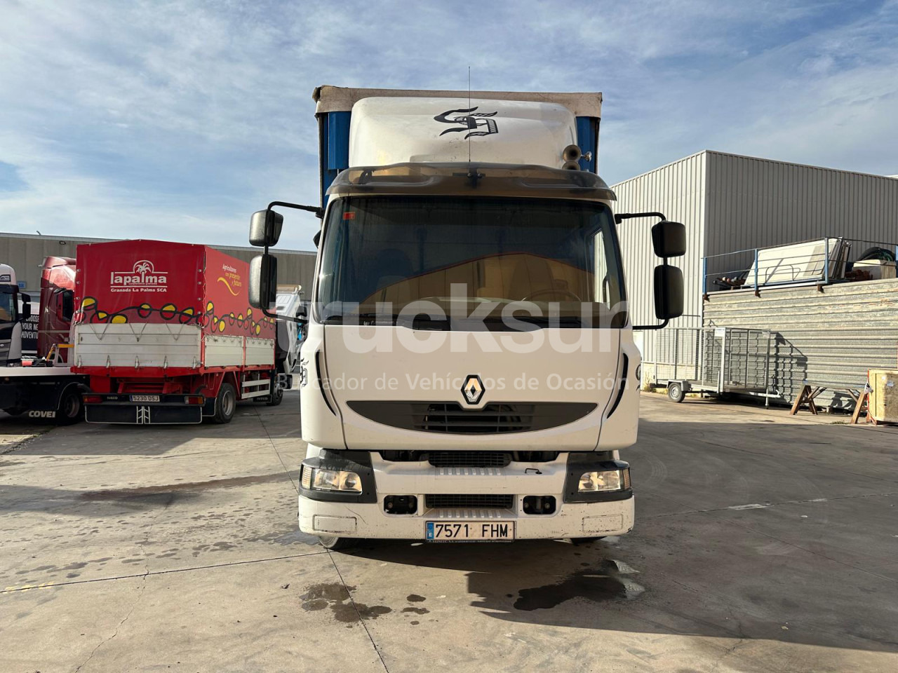 RENAULT 270 16C - Kravas automašīna ar tentu: foto 3 RENAULT 270 16C - Kravas automašīna ar tentu: foto 3