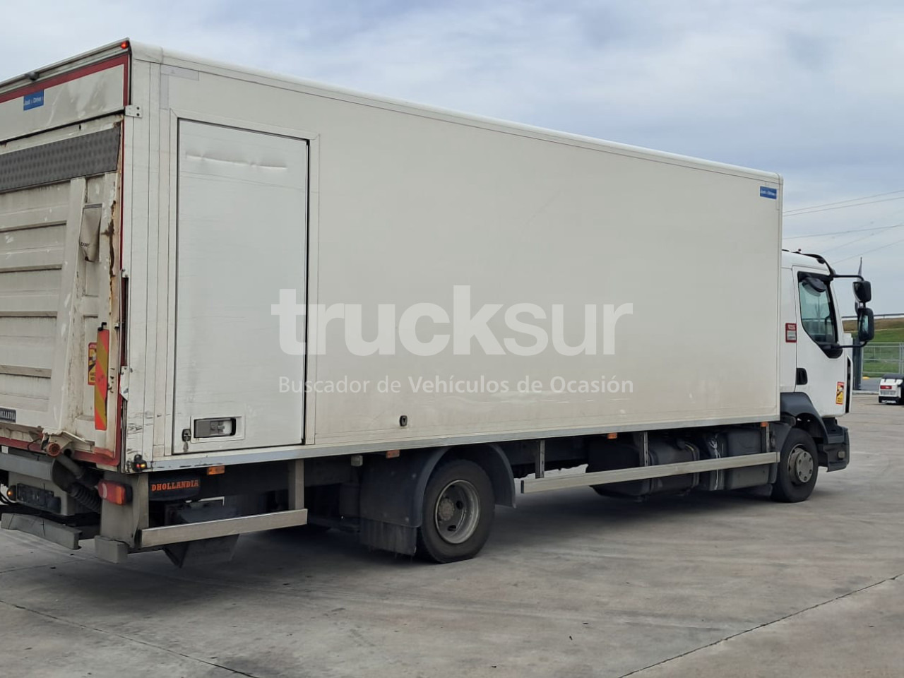 RENAULT D12.240 - Kravas automašīna ar slēgto virsbūvi: foto 3 RENAULT D12.240 - Kravas automašīna ar slēgto virsbūvi: foto 3