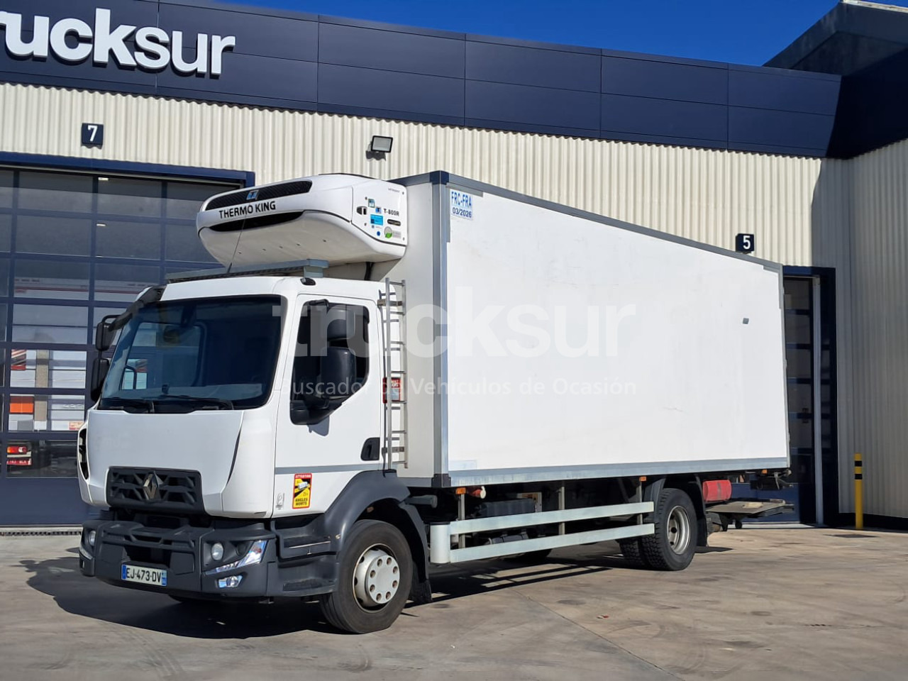 RENAULT D13.240 - Kravas automašīna refrižerators: foto 2 RENAULT D13.240 - Kravas automašīna refrižerators: foto 2