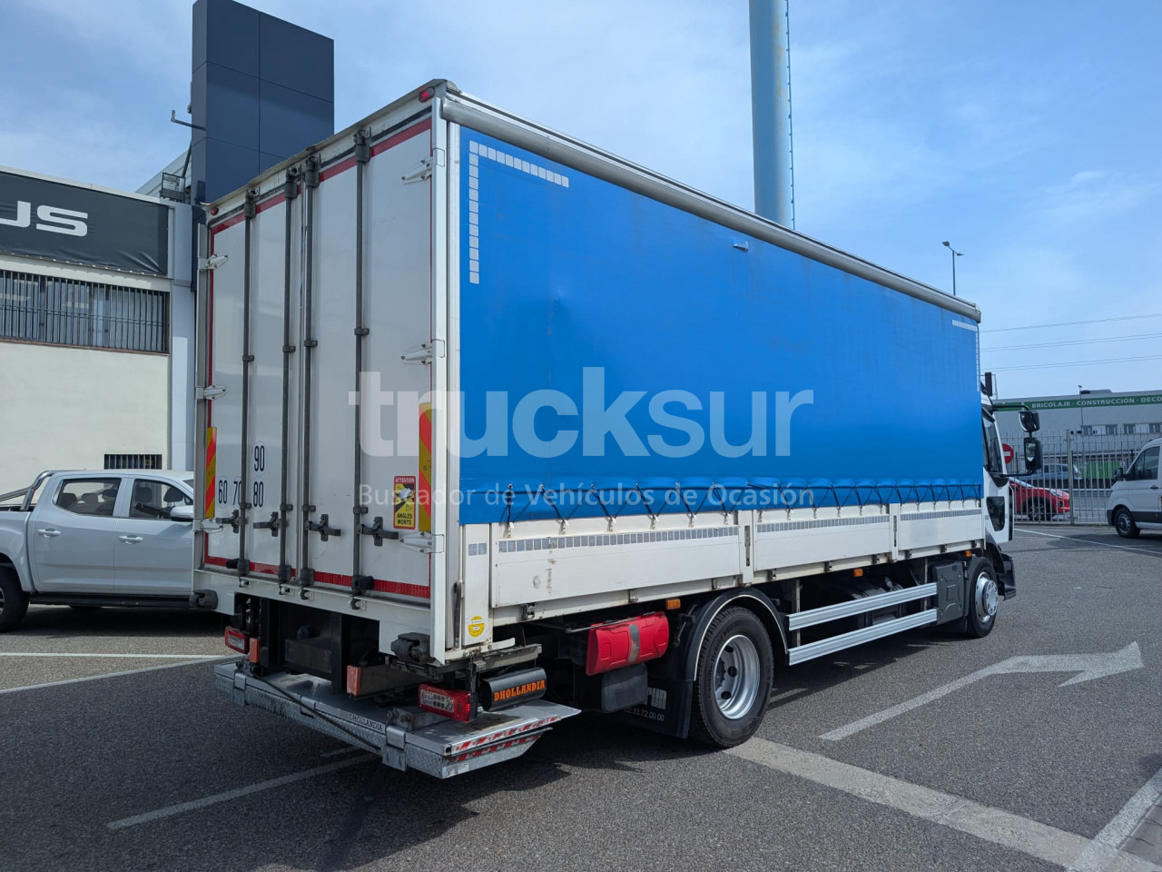 RENAULT D240.12 - Kravas automašīna ar tentu: foto 3 RENAULT D240.12 - Kravas automašīna ar tentu: foto 3