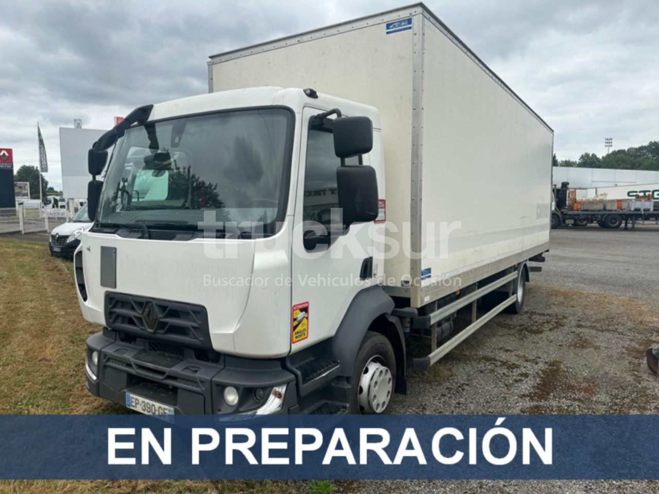 RENAULT D240.16 - Izometriskais kravas automašīna: foto 1 RENAULT D240.16 - Izometriskais kravas automašīna: foto 1