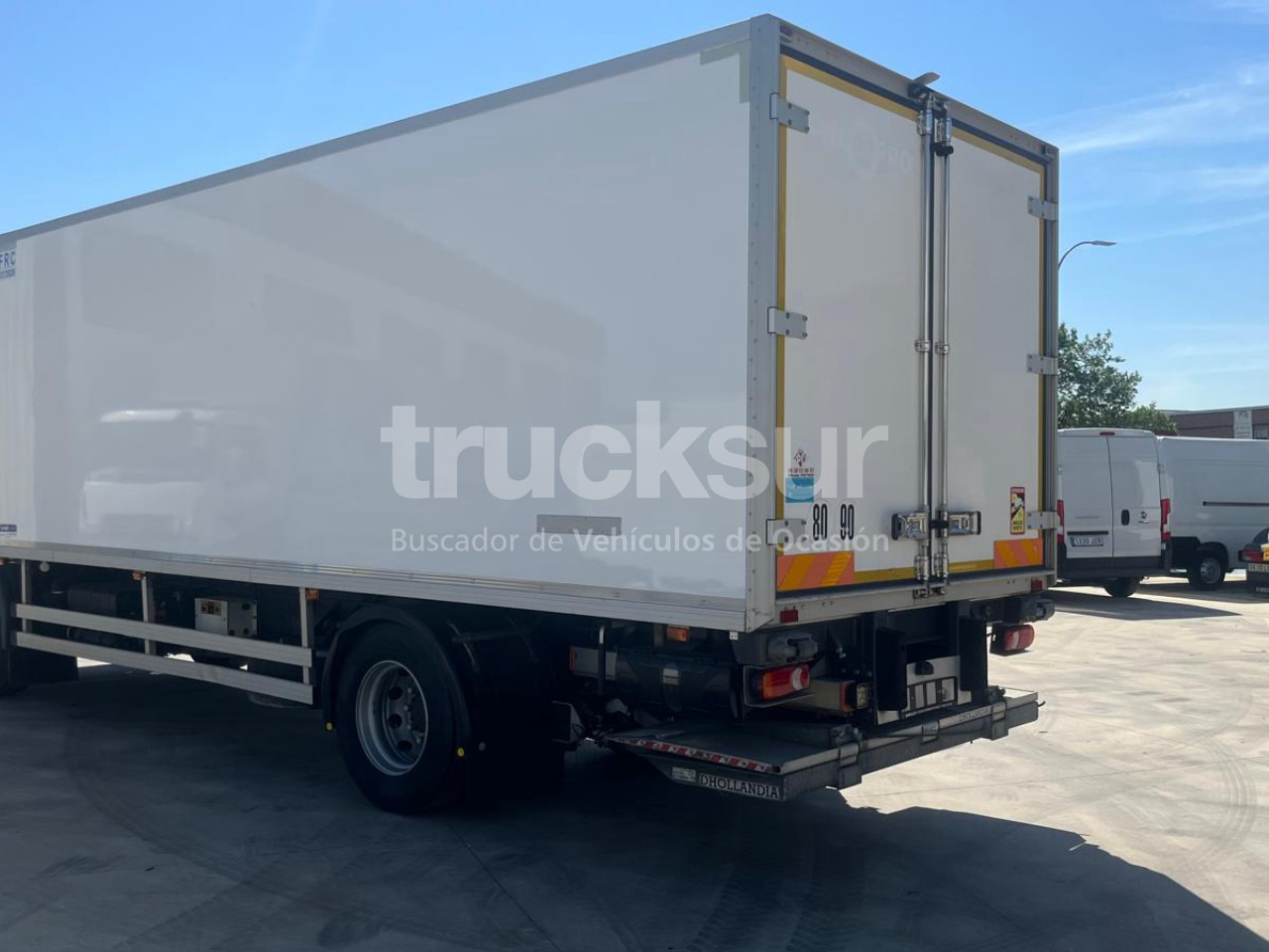 RENAULT D280 - Kravas automašīna refrižerators: foto 3 RENAULT D280 - Kravas automašīna refrižerators: foto 3