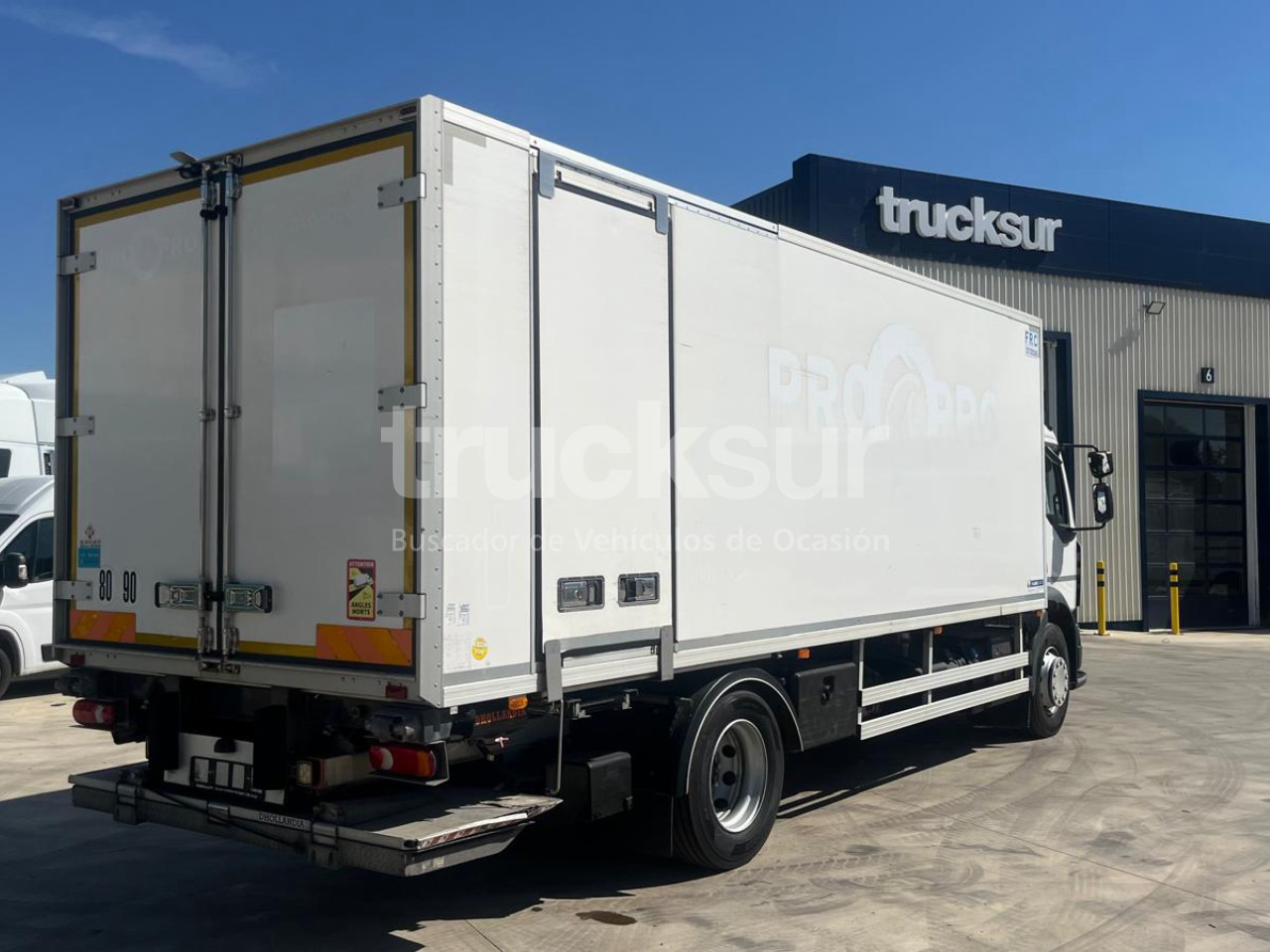 RENAULT D280 - Kravas automašīna refrižerators: foto 4 RENAULT D280 - Kravas automašīna refrižerators: foto 4