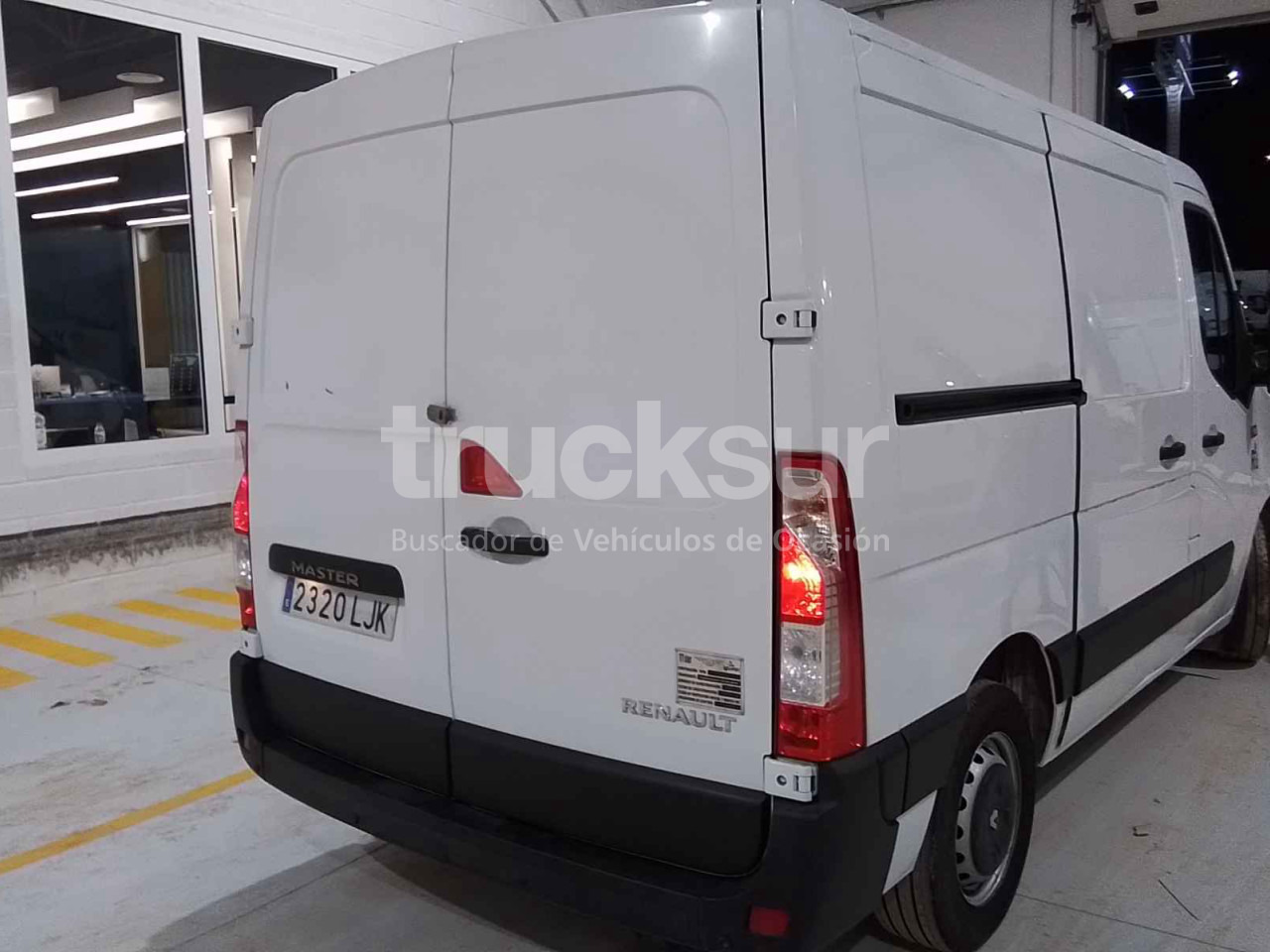 RENAULT MASTER 125.35 - Komercauto refrižerators: foto 2 RENAULT MASTER 125.35 - Komercauto refrižerators: foto 2