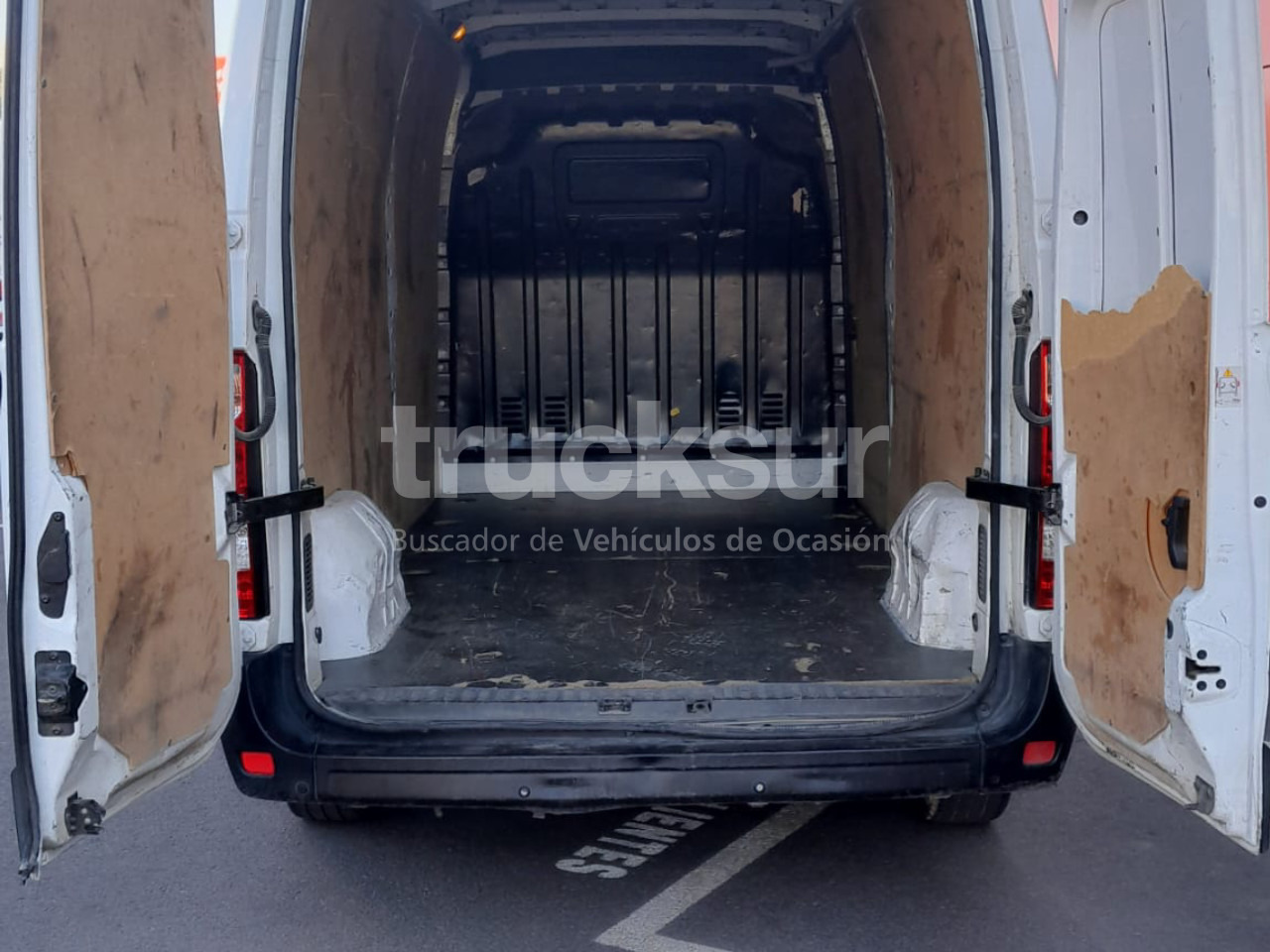 RENAULT MASTER 130.35 L3H2 E6 - Furgons ar slēgtā virsbūve: foto 5 RENAULT MASTER 130.35 L3H2 E6 - Furgons ar slēgtā virsbūve: foto 5