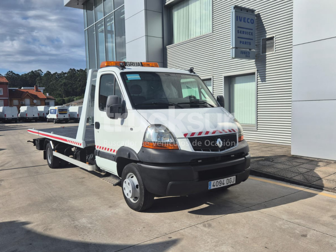 RENAULT MASTER - Auto evakuators: foto 2 RENAULT MASTER - Auto evakuators: foto 2