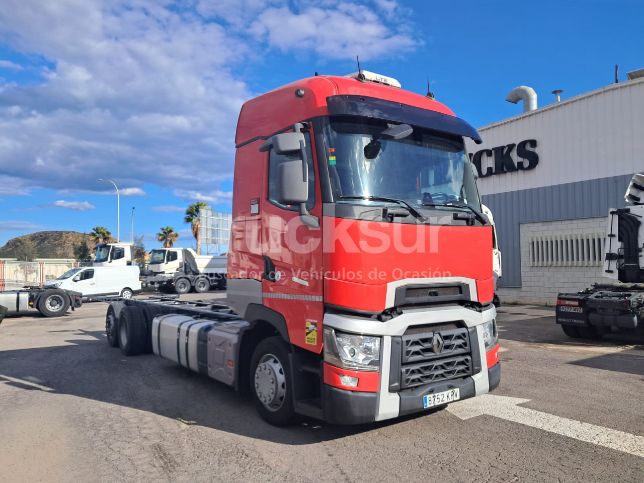RENAULT T480 HIGH SLEEPER CAB 6X2*4 ejes 6x2*4 - Šasija kravas automašīna: foto 2 RENAULT T480 HIGH SLEEPER CAB 6X2*4 ejes 6x2*4 - Šasija kravas automašīna: foto 2