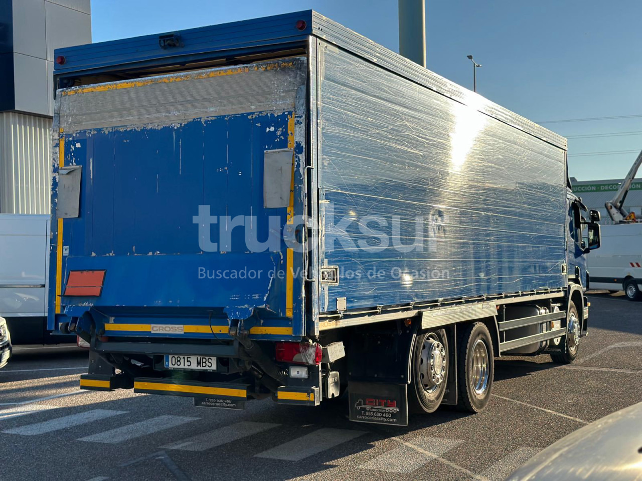 SCANIA P 280 ejes 6x2*4 - Kravas automašīna ar slēgto virsbūvi: foto 3 SCANIA P 280 ejes 6x2*4 - Kravas automašīna ar slēgto virsbūvi: foto 3