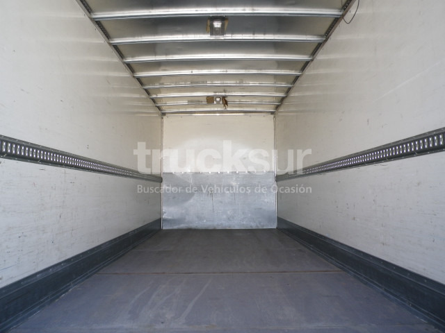 VOLVO FE 280.18 - Kravas automašīna ar slēgto virsbūvi: foto 5 VOLVO FE 280.18 - Kravas automašīna ar slēgto virsbūvi: foto 5