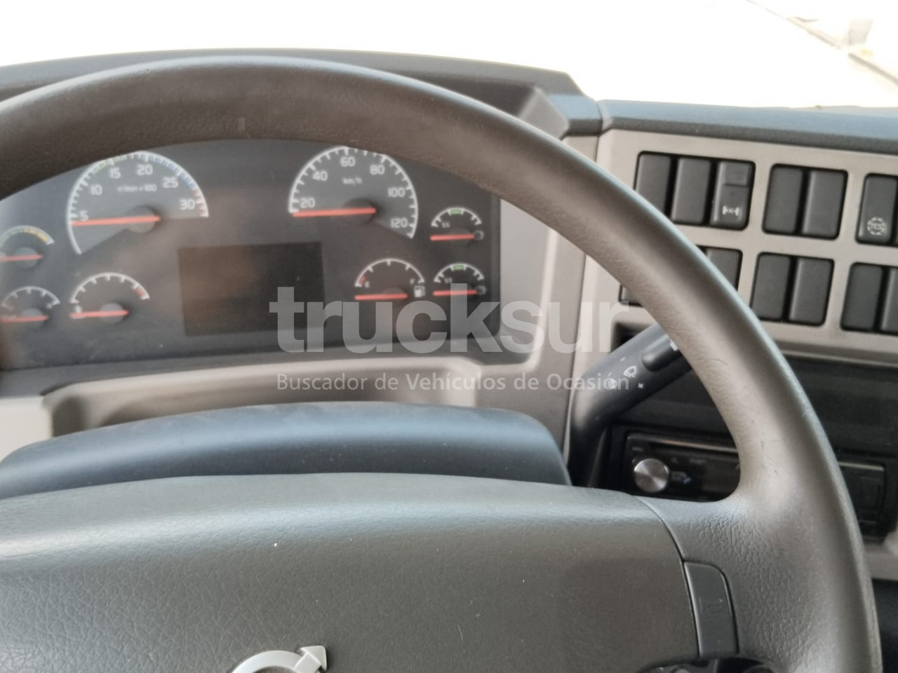VOLVO FL290 - Kravas automašīna refrižerators: foto 5 VOLVO FL290 - Kravas automašīna refrižerators: foto 5