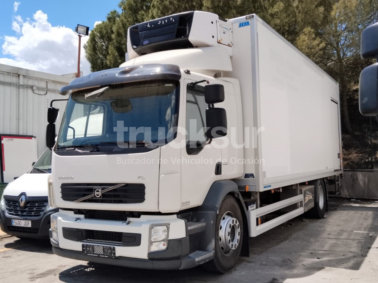 VOLVO FL290 - Kravas automašīna refrižerators: foto 1 VOLVO FL290 - Kravas automašīna refrižerators: foto 1