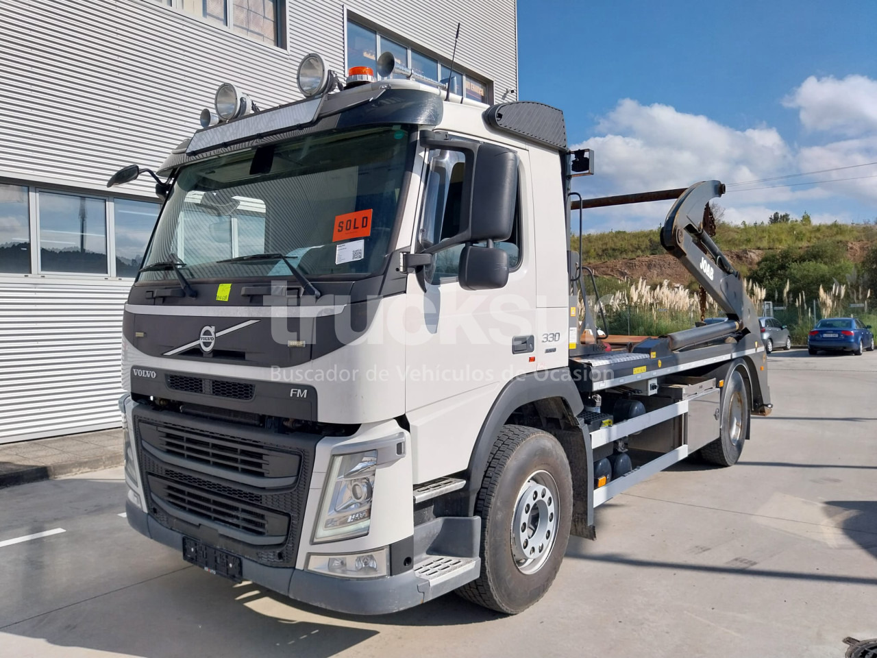VOLVO FM 330HP - Būvgružu konteineru vedējs: foto 1 VOLVO FM 330HP - Būvgružu konteineru vedējs: foto 1