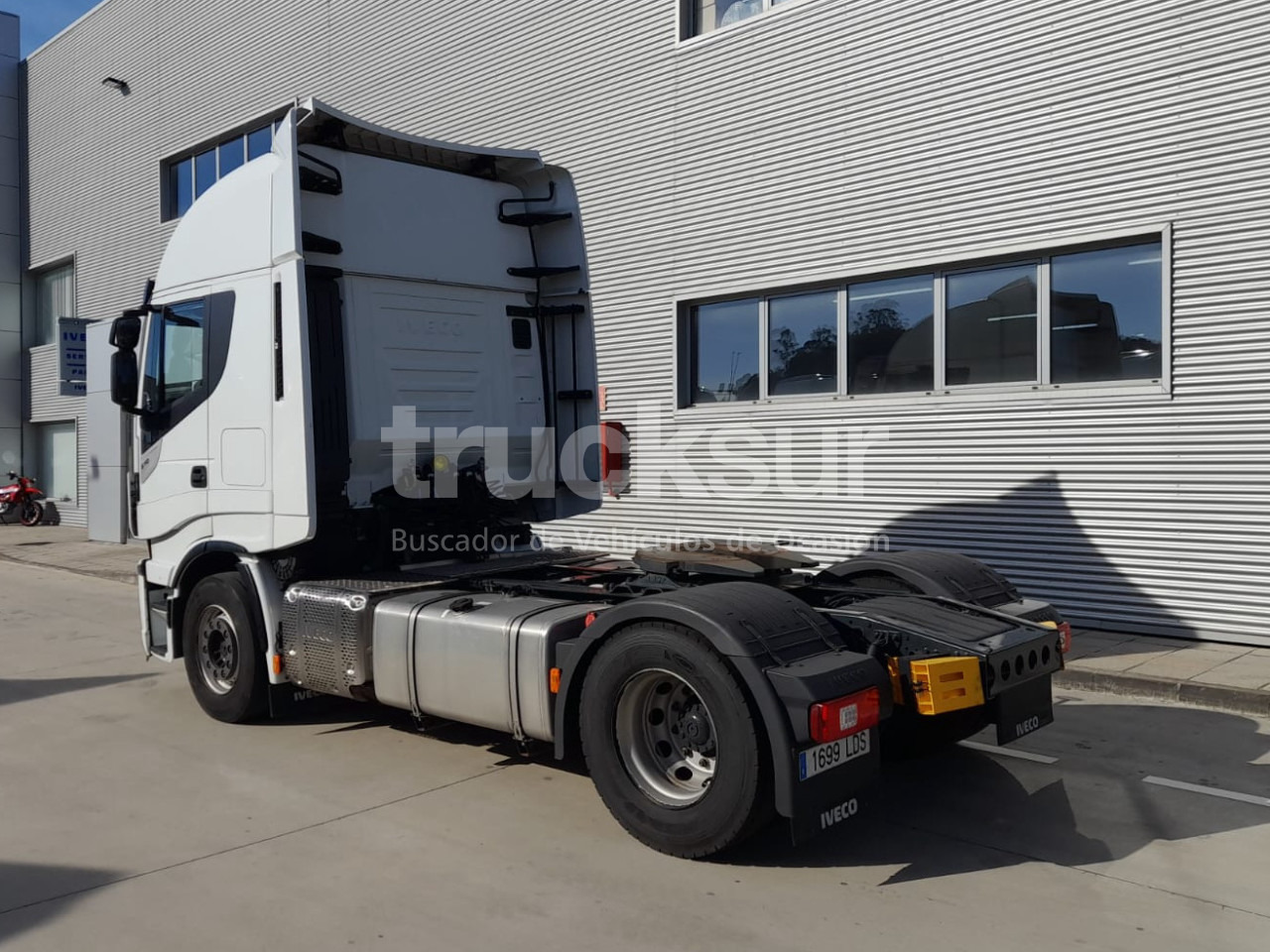 IVECO STRALIS AS440S51T/P HI-WAY - Vilcējs: foto 4 IVECO STRALIS AS440S51T/P HI-WAY - Vilcējs: foto 4