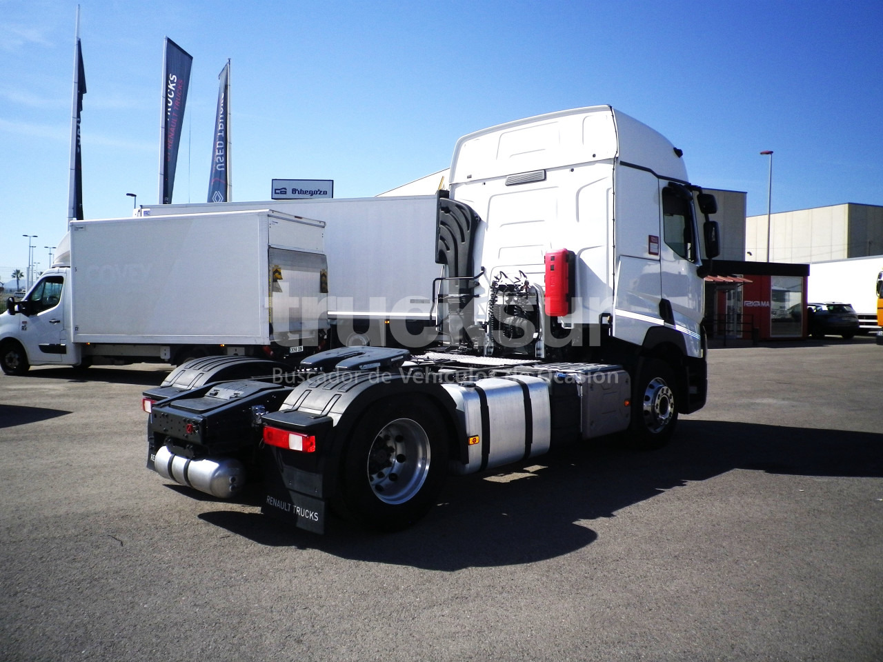 RENAULT T480 SLEEPER CAB - Vilcējs: foto 5 RENAULT T480 SLEEPER CAB - Vilcējs: foto 5