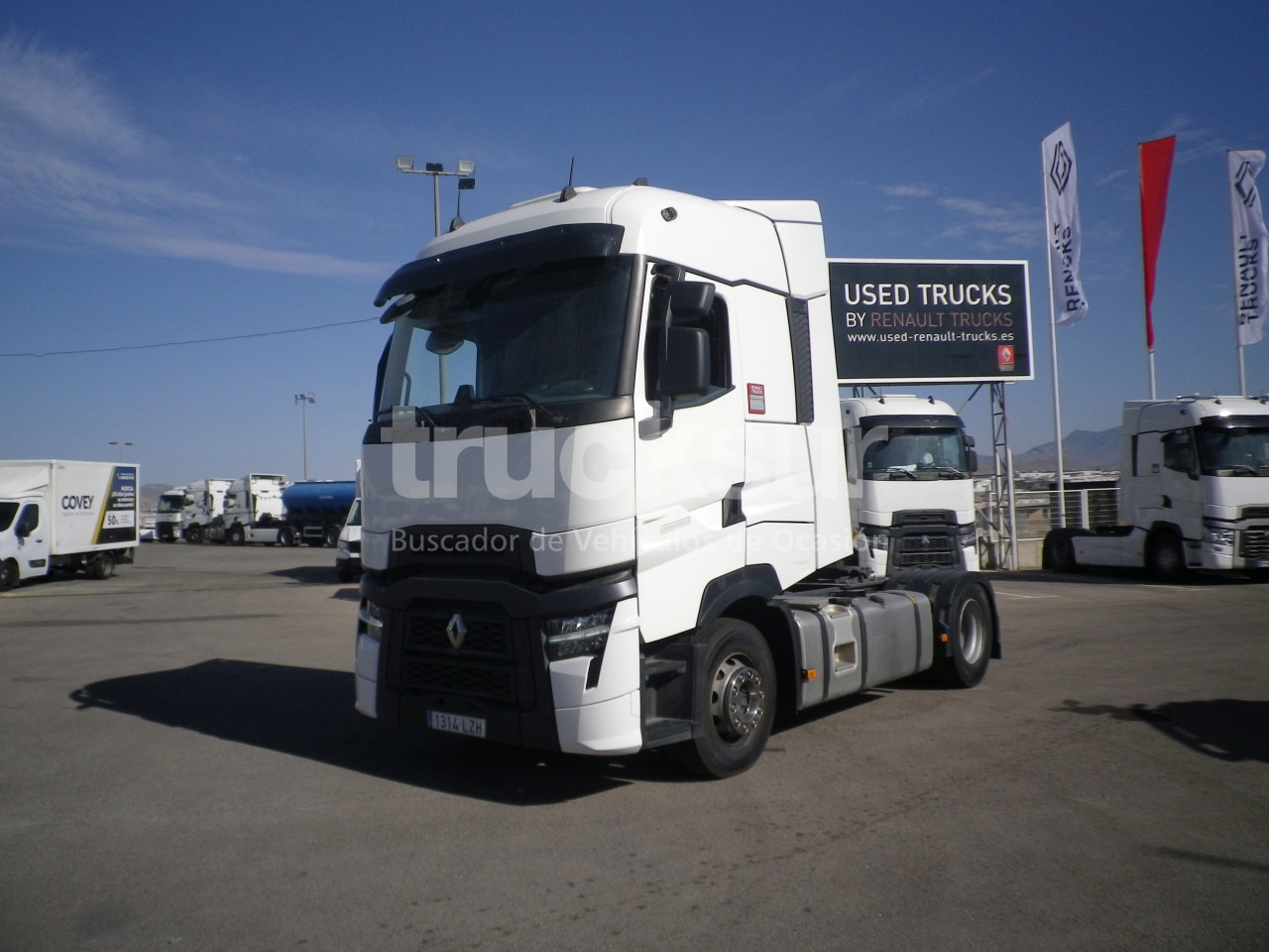 RENAULT T520 HIGH SLEEPER CAB - Vilcējs: foto 2 RENAULT T520 HIGH SLEEPER CAB - Vilcējs: foto 2