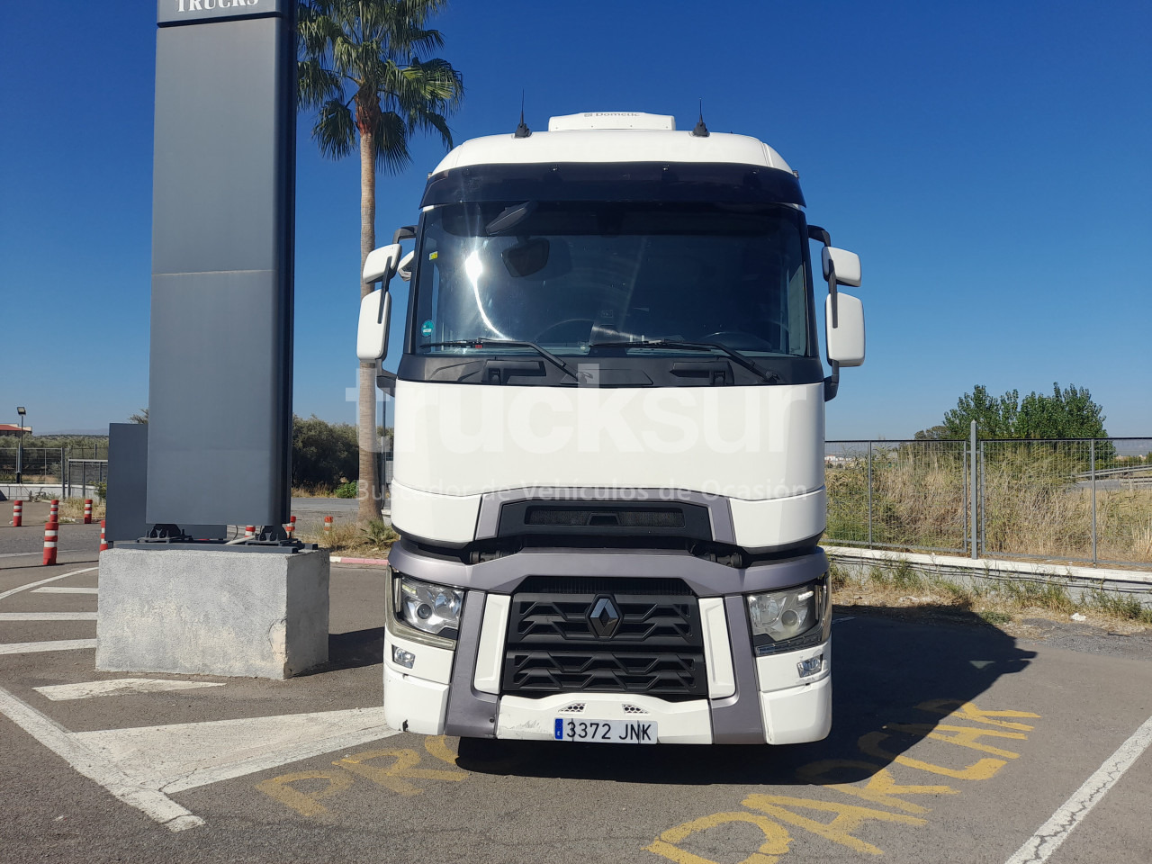 RENAULT T520 HIGH SLEEPER CAB - Vilcējs: foto 3 RENAULT T520 HIGH SLEEPER CAB - Vilcējs: foto 3