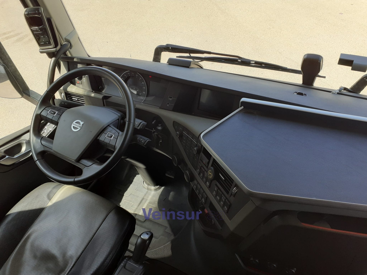 VOLVO FH4 I-SAVE - Kravas automašīna: foto 5 VOLVO FH4 I-SAVE - Kravas automašīna: foto 5