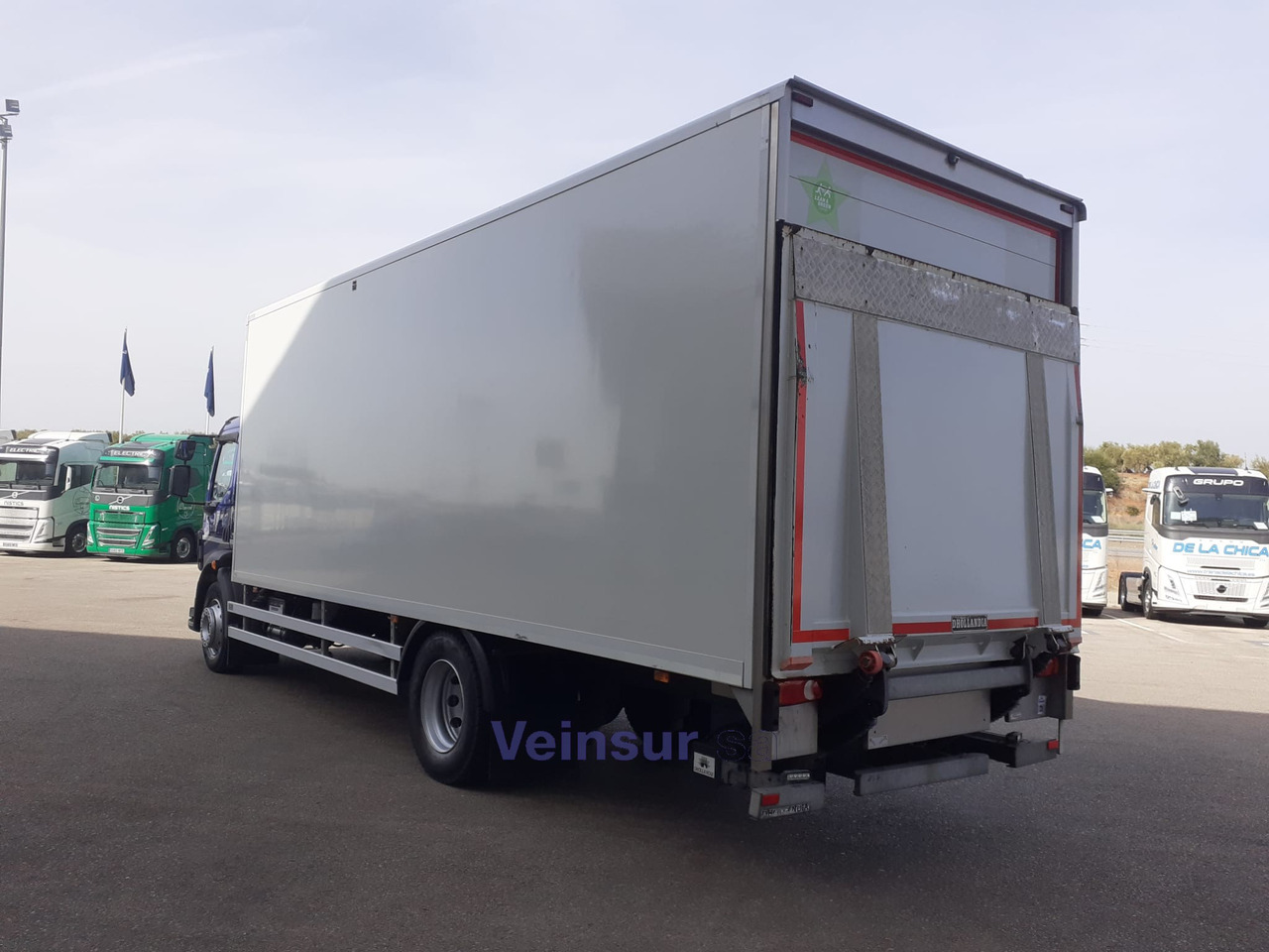 VOLVO FL 18 250 - Kravas automašīna: foto 3 VOLVO FL 18 250 - Kravas automašīna: foto 3