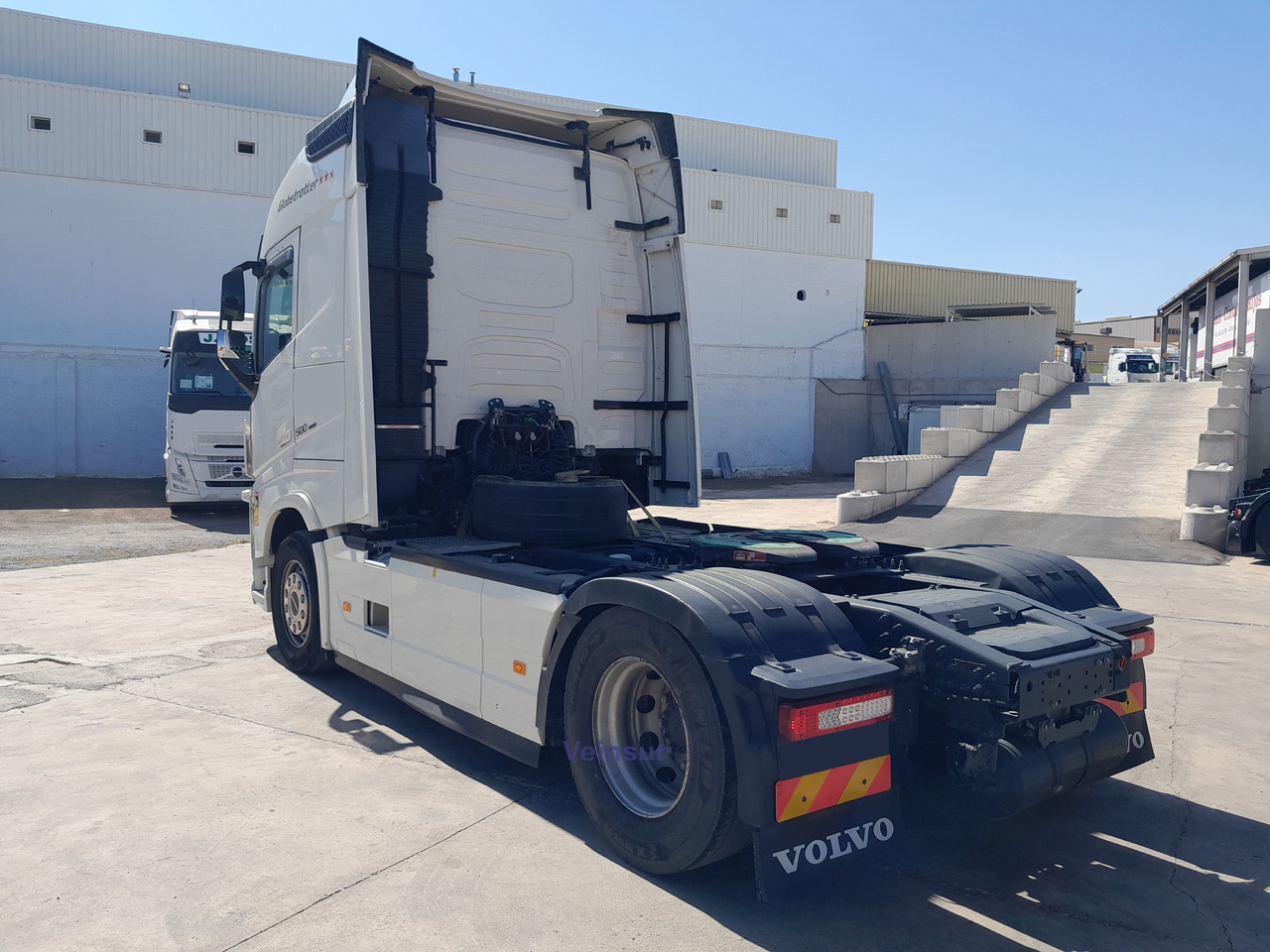 VOLVO FH4 - Vilcējs: foto 3 VOLVO FH4 - Vilcējs: foto 3