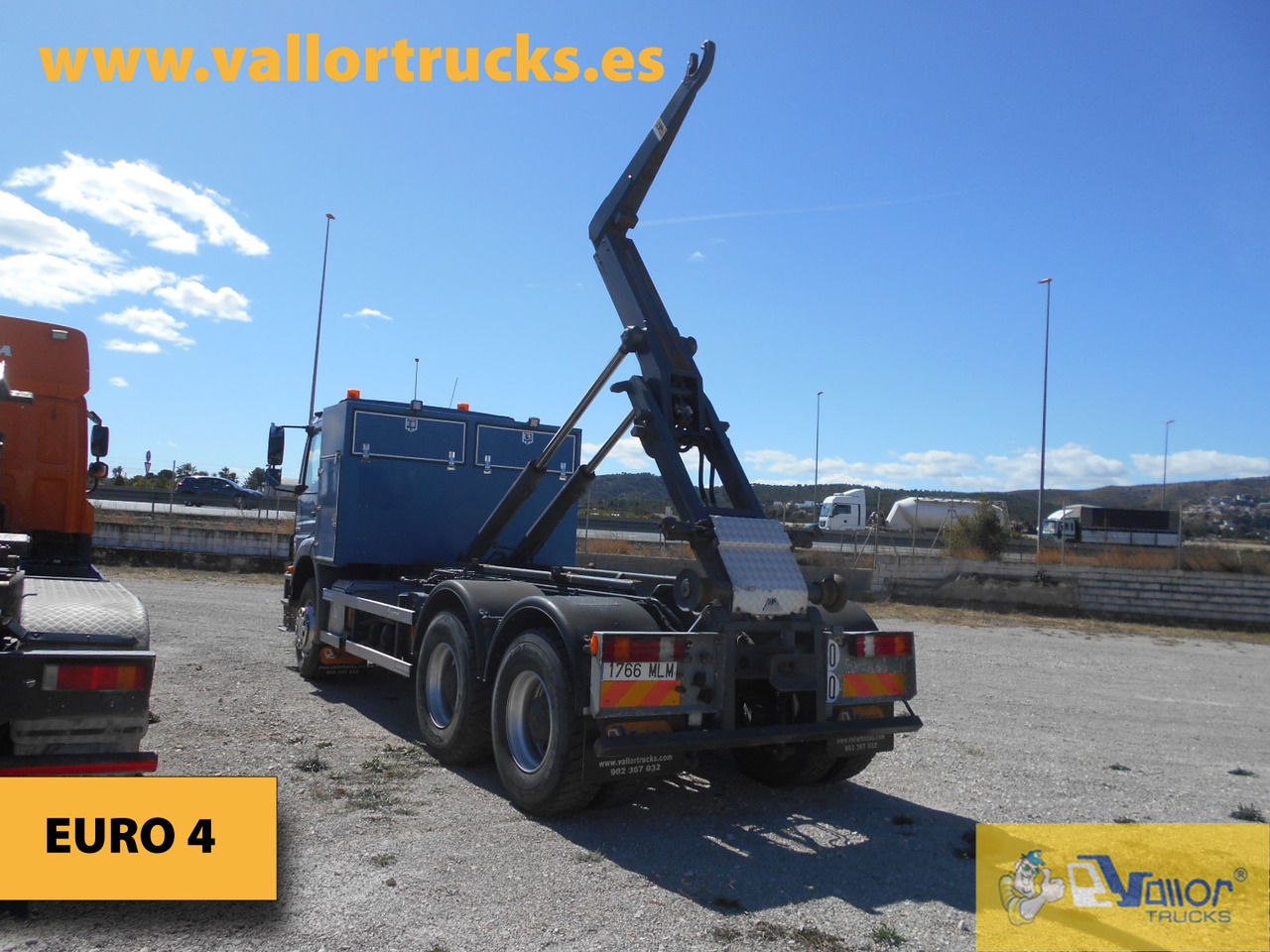MERCEDES-BENZ AXOR 2629 - Pacēlājs ar āķi: foto 4 MERCEDES-BENZ AXOR 2629 - Pacēlājs ar āķi: foto 4