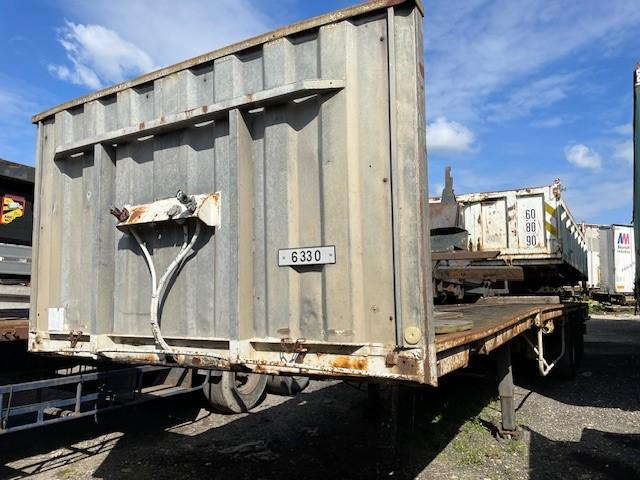 Castera - Bortu puspiekabe/ Platforma: foto 5 Castera - Bortu puspiekabe/ Platforma: foto 5