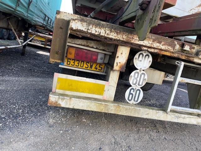 Castera - Bortu puspiekabe/ Platforma: foto 2 Castera - Bortu puspiekabe/ Platforma: foto 2