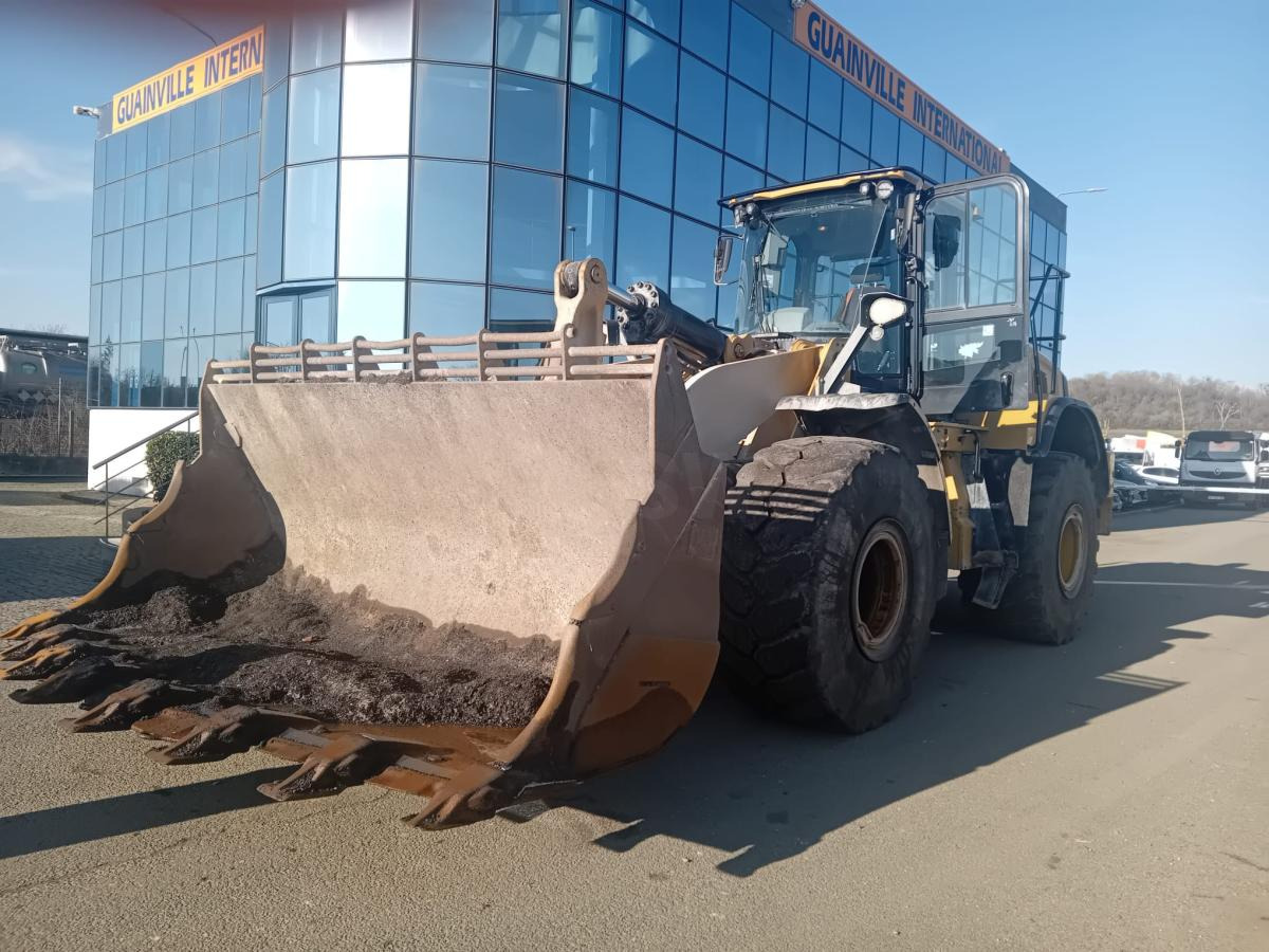Caterpillar 972K - Riteņu iekrāvējs: foto 4 Caterpillar 972K - Riteņu iekrāvējs: foto 4