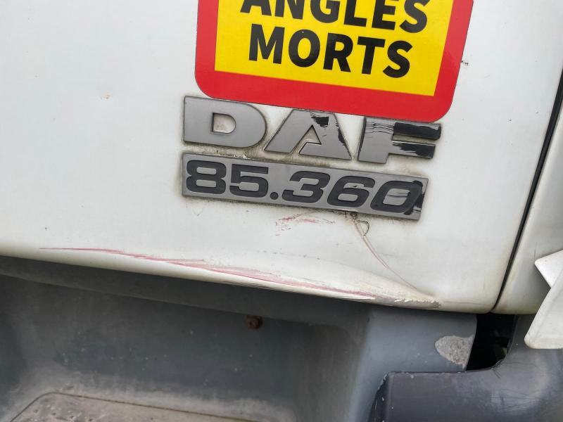 DAF CF 360 - Bortu kravas automašīna/ Platforma: foto 3 DAF CF 360 - Bortu kravas automašīna/ Platforma: foto 3