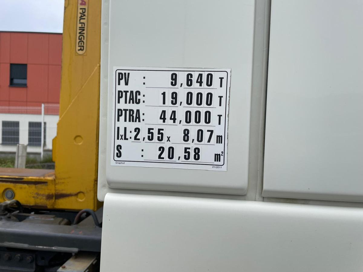 DAF XF105 460 - Pacēlājs ar āķi: foto 5 DAF XF105 460 - Pacēlājs ar āķi: foto 5