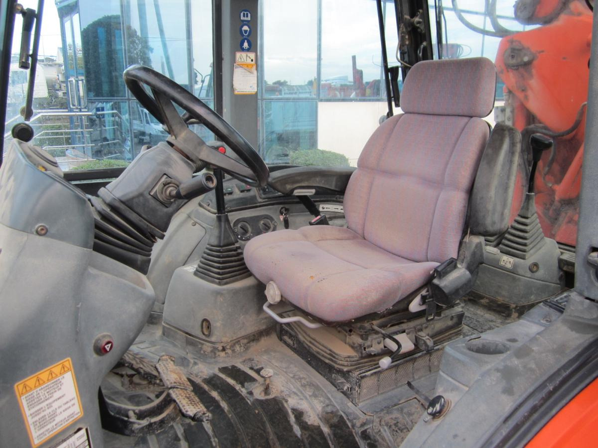 Ekskavators-iekrāvējs Fiat Kobelco B95: foto 8