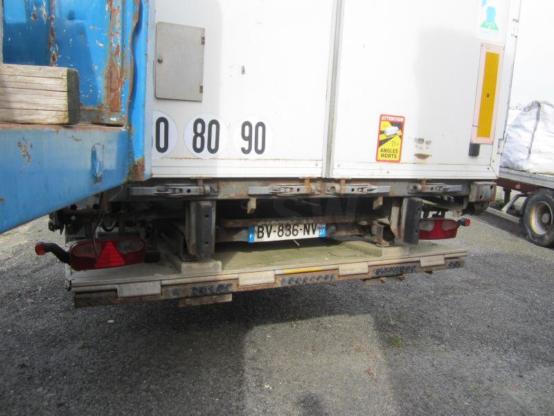 Fruehauf - Tenta puspiekabe: foto 5 Fruehauf - Tenta puspiekabe: foto 5