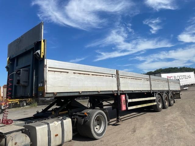 GT TRAILERS - Bortu puspiekabe/ Platforma: foto 1 GT TRAILERS - Bortu puspiekabe/ Platforma: foto 1