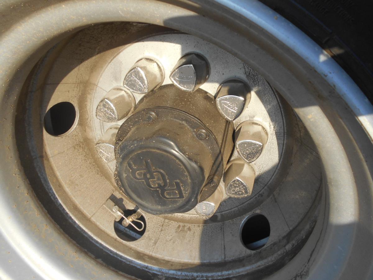 Jaunā Puspiekabe zema profila platforma Invepe: foto 10