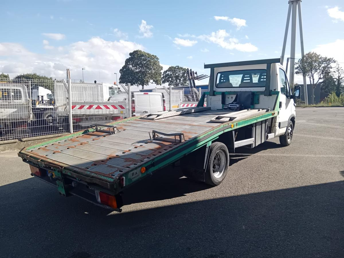 Iveco 35C14HPI - Auto evakuators: foto 2 Iveco 35C14HPI - Auto evakuators: foto 2