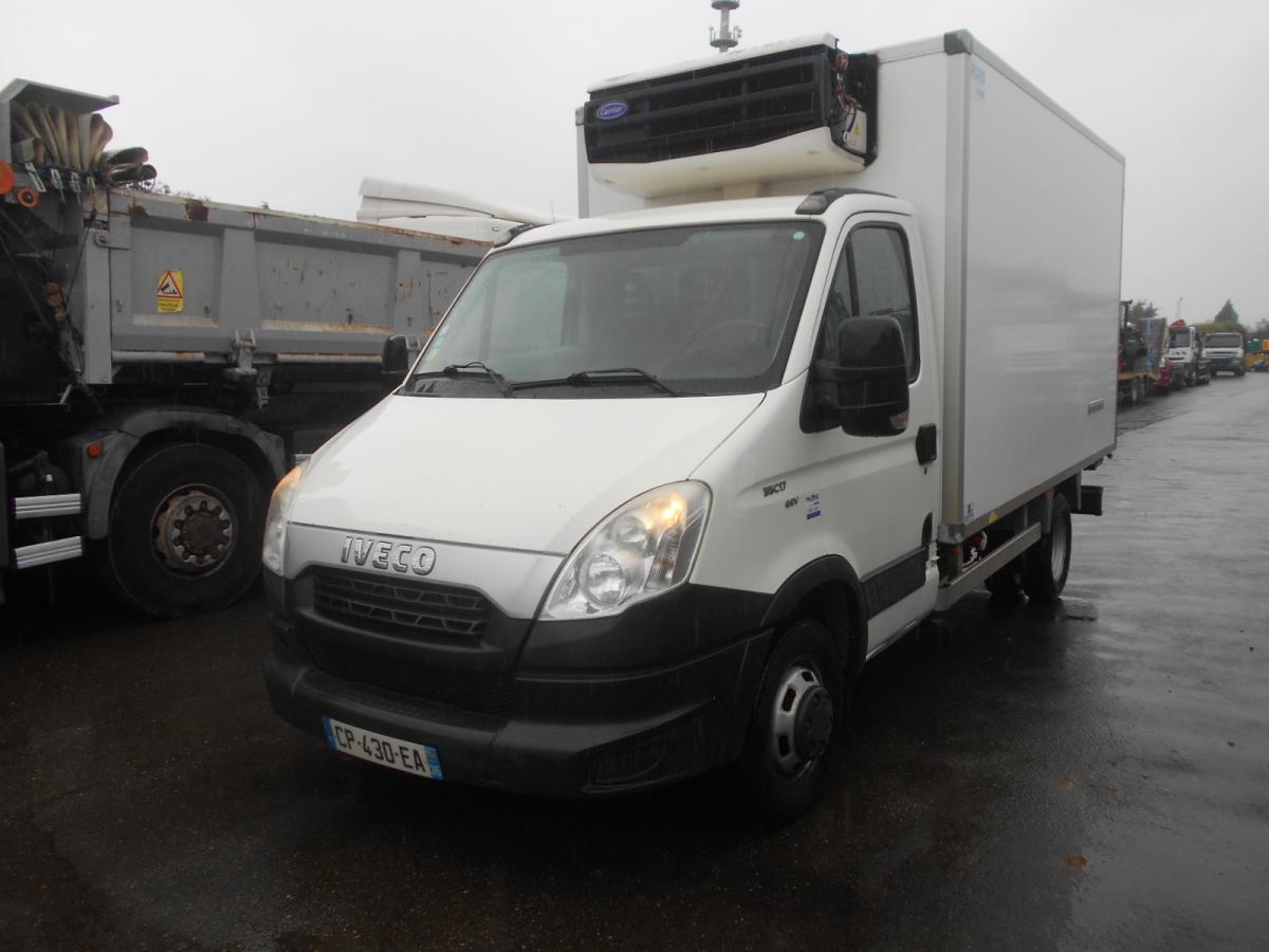 Iveco Daily 35C17 - Komercauto refrižerators: foto 2 Iveco Daily 35C17 - Komercauto refrižerators: foto 2