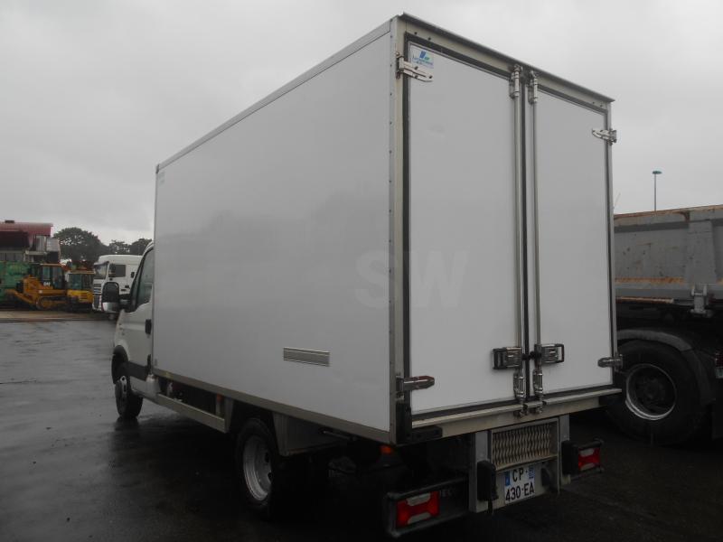 Iveco Daily 35C17 - Komercauto refrižerators: foto 4 Iveco Daily 35C17 - Komercauto refrižerators: foto 4