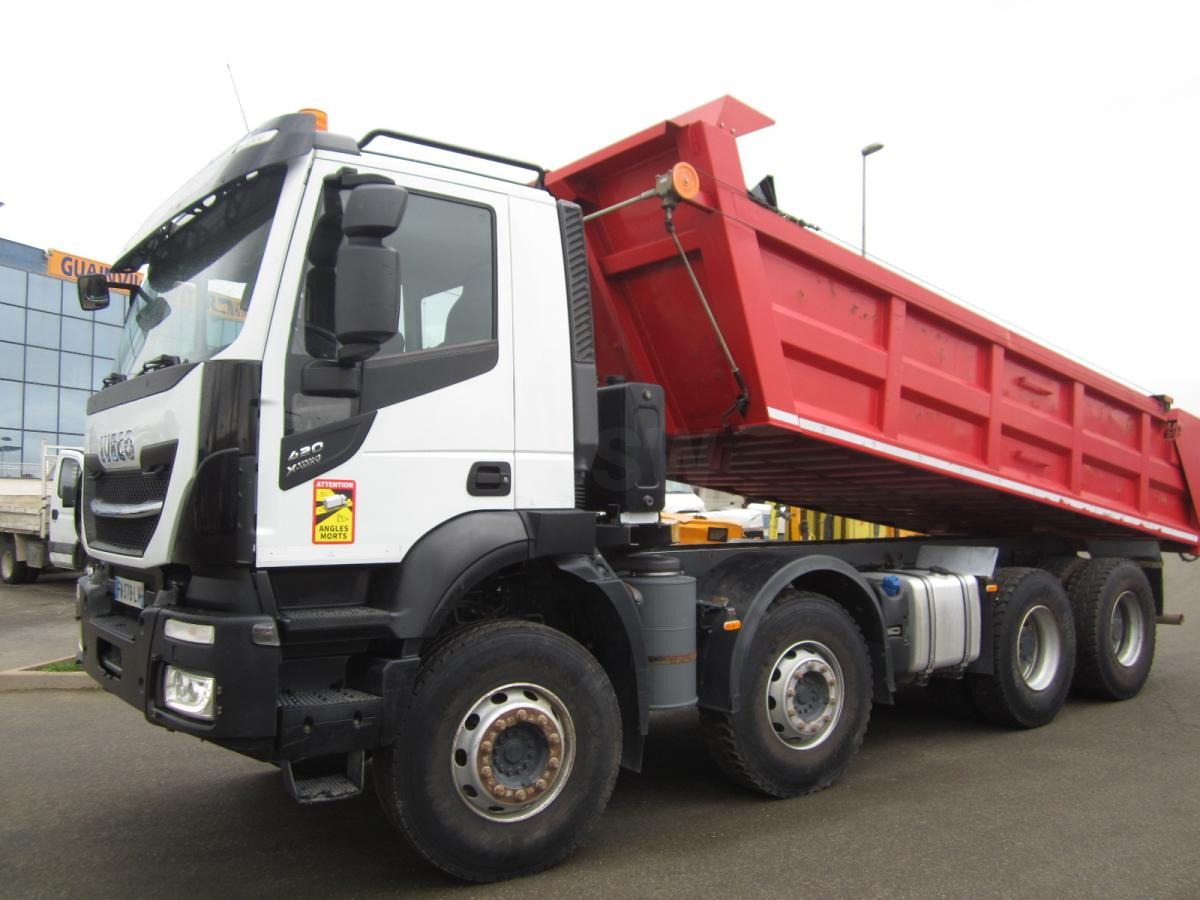 Iveco Stralis 420 - Kravas automašīna pašizgāzējs: foto 1 Iveco Stralis 420 - Kravas automašīna pašizgāzējs: foto 1