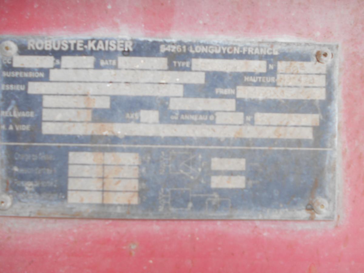 Kaiser - Puspiekabe pašizgāzējs: foto 4 Kaiser - Puspiekabe pašizgāzējs: foto 4